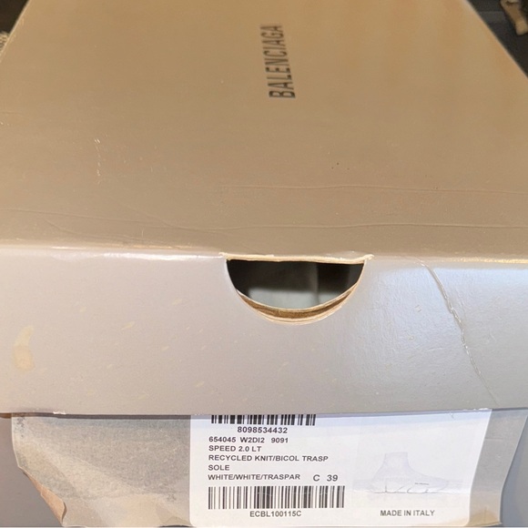 WOMEN'S BALENCIAGA SPEED 2.0 RECYCLED KNIT SNEAKER IN White - Picture 5 of 8